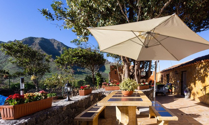 Buenavista del Norte Cabaña | Home2Book Rustic House orchard +Wifi
