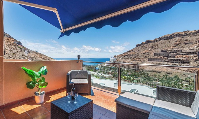 Taurito Apartamento | Home2Book Stunning Views Taurito, Terrace & Pool