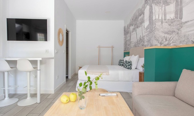 San Carlos-Tartessos Apartamento | Home2Book Stylish Urban Escape, SevillaLegacy