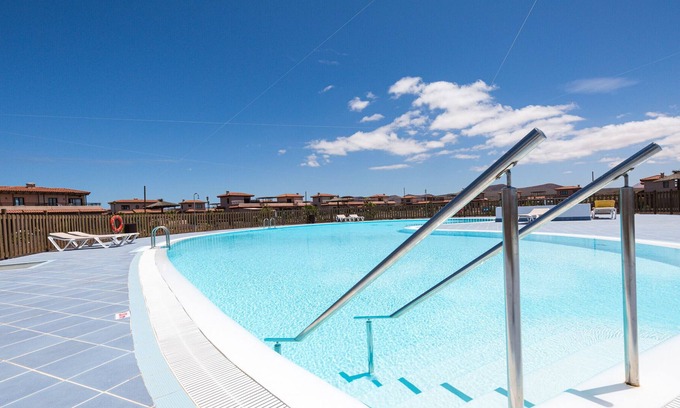 La Oliva Casa | Home2Book Villardilla, Terrace & Pool