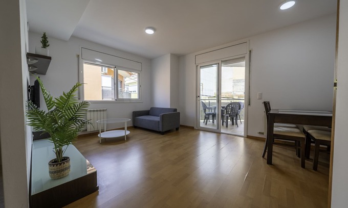 Palafolls Apartamento | HomeHolidaysRentals Lunamar - Costa Barcelona