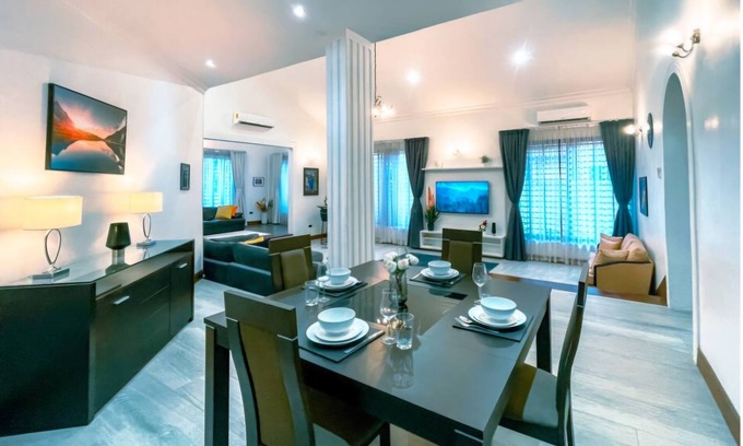 Nungua Villa | Homely and spacious villa with modern amenities for up to 6 guests.