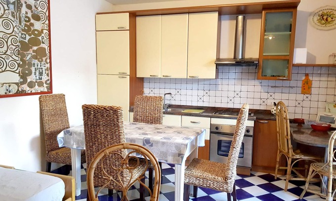 Latina Lido Apartamento | Homerez - 200 m away from the beach! Apartement for 5 ppl. at Salto di Fondi