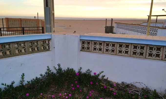 Punta Umbria Casa | Homerez - 4 m away from the beach! Big house for 13 ppl. at Punta Umbría