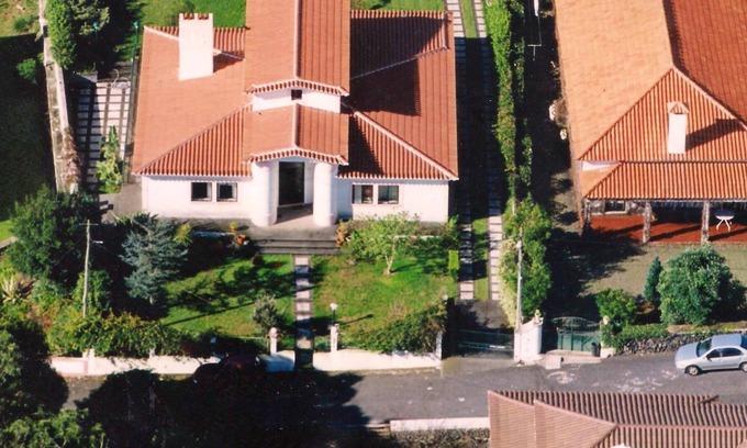 Angra do Heroismo Casa | Homerez - Amazing house 2 km away from the beach for 6 ppl. at Angra do Heroísmo