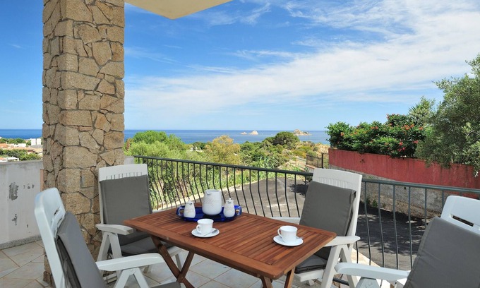 Santa Maria Navarrese Apartamento | Homerez - Espectacular apartamento a 500 m de la playa para 5 pers.