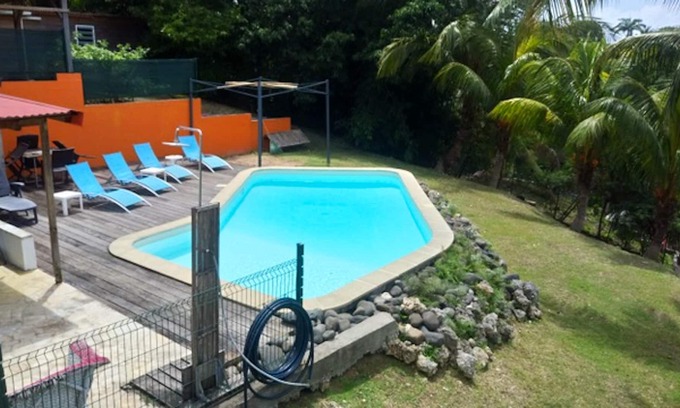 Perinet Casa | Homerez - Amazing bungalow 1 km away from the beach for 2 ppl. with shared pool