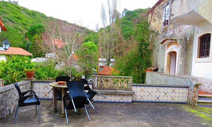 Sao Joao Batista Casa | Homerez - Casa para 4 pers. con piscina compartida y terraza en Porto de Mós