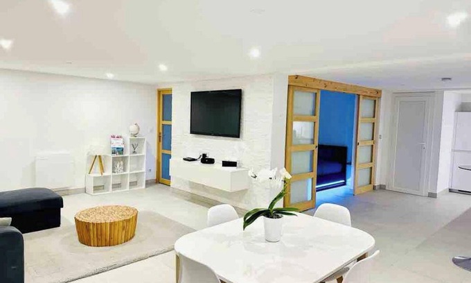 Excenevex Apartamento | Homerez - Apartamento junto al lago en Excenevex