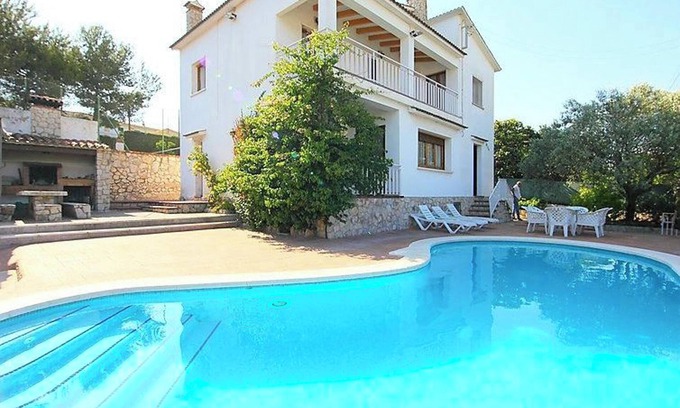Canyelles Apartamento | Homerez - Apartamento en Canyelles con piscina