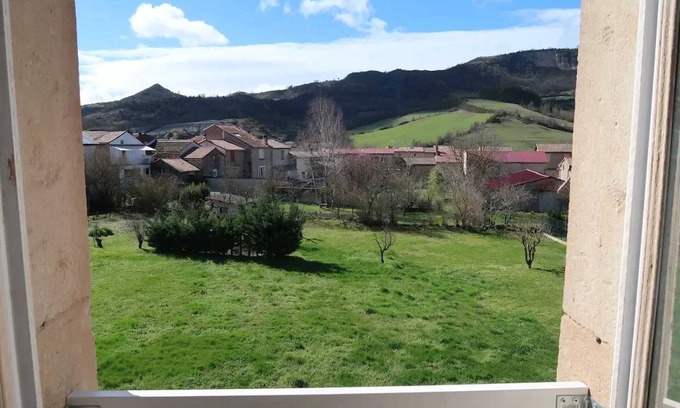 Tournemire Apartamento | Homerez - Apartamento en Tournemire