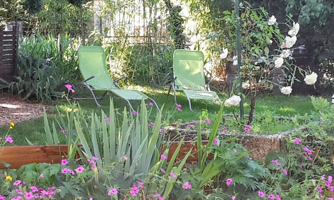 Villeneuve d'Aveyron Apartamento | Homerez - Apartamento en Villeneuve