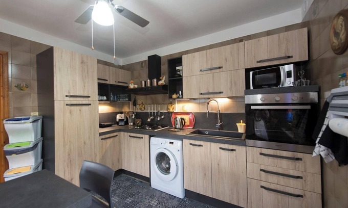 Villa-Nabian Apartamento | Homerez - Apartamento cerca de Villa-nabian