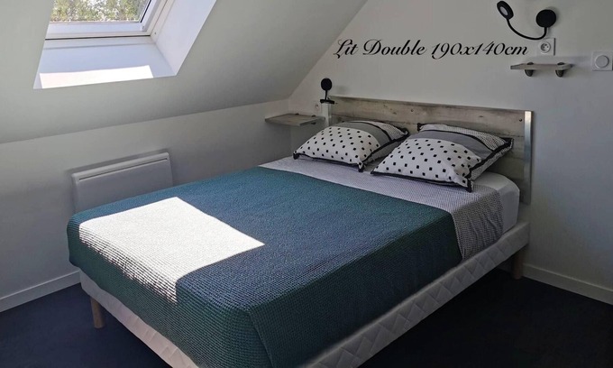 Le Vivier-sur-Mer Apartamento | Homerez - Bonito apartamento para 4 pers. con jacuzzi y spa en Le Vivier-sur-Mer