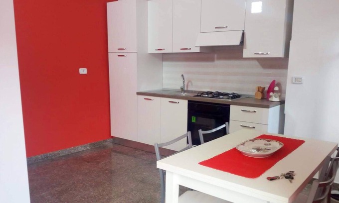Montegiordano Apartamento | Homerez - Bonito apartamento a 9 km de la playa para 4 pers. en Montegiordano