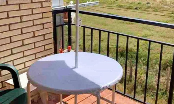 Villarcayo Apartamento | Homerez - Bonito apartamento para 8 pers. en Villarcayo