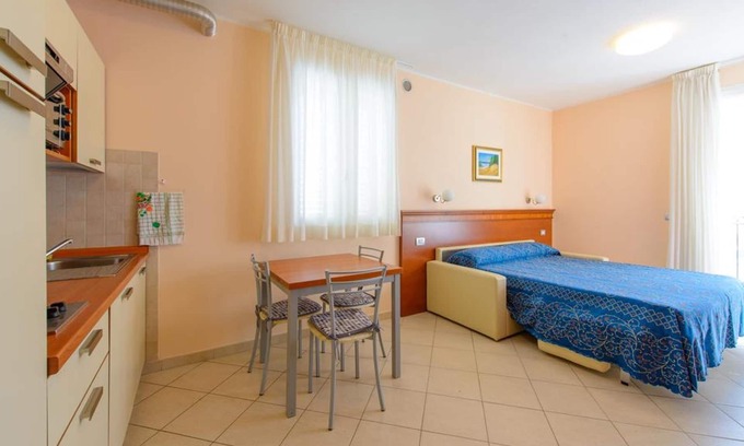 Viserbella Apartamento | Homerez - Beautiful studio for 2 ppl. at Rimini