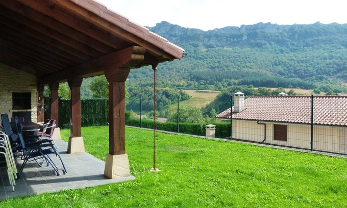 Torrano Casa | Homerez - Grande casa para 10 pers. con jardín y terraza en Dorrao