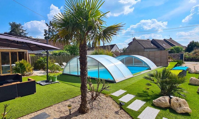 Mosnes Casa | Homerez - Casa para 15 pers. con piscina, jacuzzi, spa y jardín en Mosnes