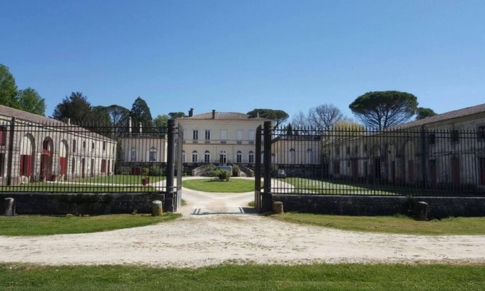 Tombeboeuf Otro | Homerez - Gran castillo para 18 pers. con jardín y terraza en Tombebœuf