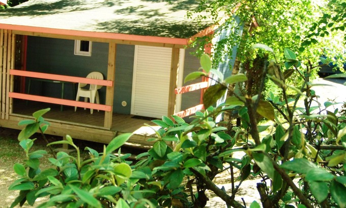 Saint-Jean-du-Gard Chalet De Esquí | Homerez - Chalet a la montaña para 5 pers. con piscina compartida y terraza