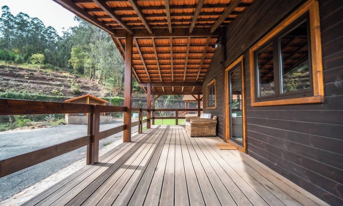Branca Chalet De Esquí | Homerez - Chalet in Albergaria-a-Velha
