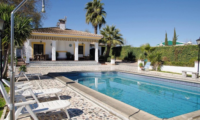 Montemayor Chalet De Esquí | Homerez - Chalet en Montemayor