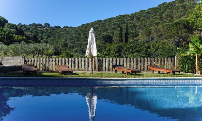 Sao Joao Batista Casa | Homerez - Casa encantadora en Porto de Mós con piscina compartida