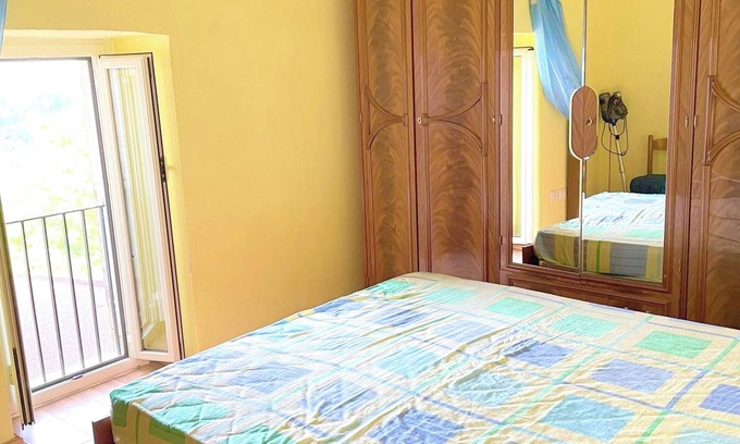 Orsogna Casa | Homerez - Charming House in Orsogna with Garden View