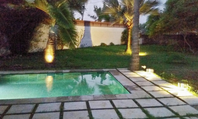 Blue Bay Villa | Homerez - Villa encantadora cerca de Mahebourg con piscina privada