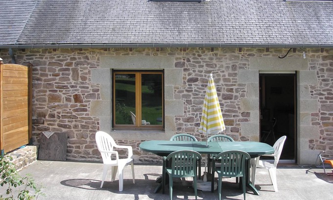Plehedel Casa | Homerez - Casa cómoda en Plehedel con chimenea