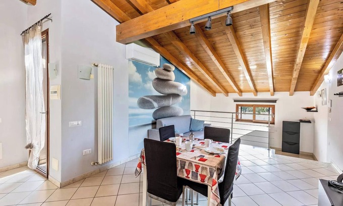 Sud-Ovest Apartamento | Homerez - Apartamento Elegante en Verona, 75 m² + Balcón