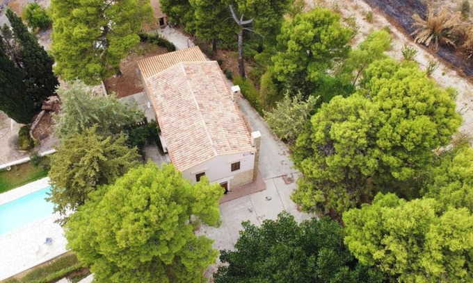 Salemi Villa | Homerez - Elegante Villa en Trapani, Sicilia con Piscina
