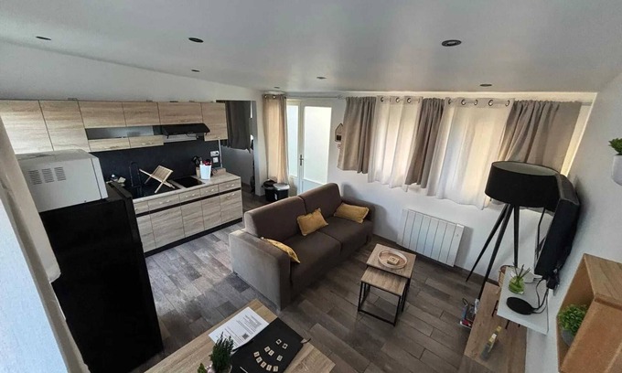 Saint-Andre-les-Vergers Casa | Homerez - Casa en Saint-André-les-Vergers