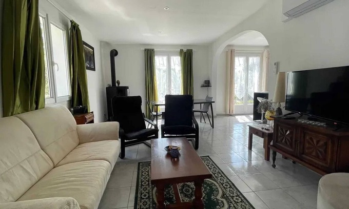Saint-Georges-d'Oleron Casa | Homerez - Casa en Saint-Georges-d'Oléron