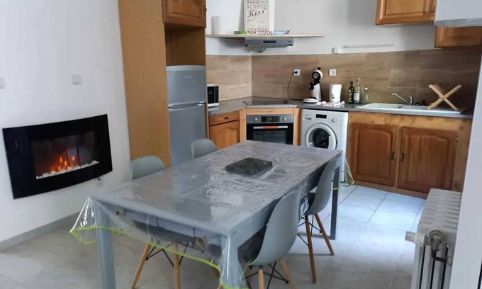 Saint-Martin-de-Valamas Apartamento | Homerez - Apartamento Saint-Martin-de-Valamas