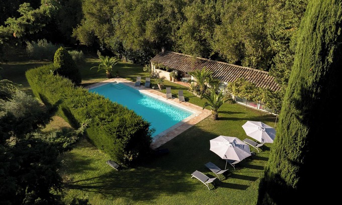 St.-Remy-de-Provence Villa | Homerez - Villa en Saint-Rémy-de-Provence