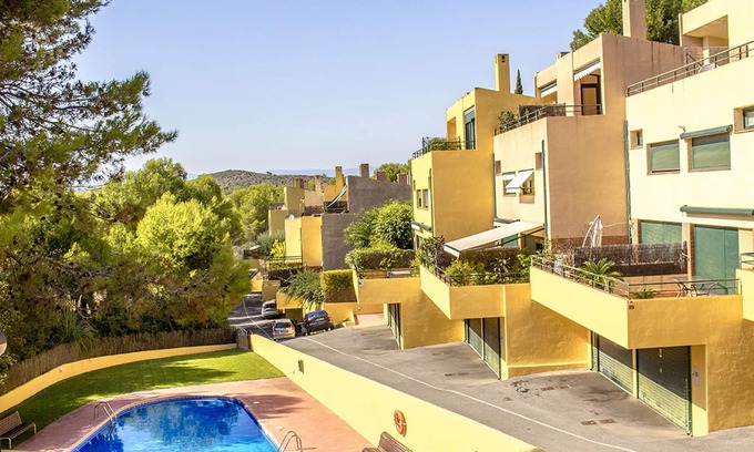 Tamarit Casa | Homerez - House 500 m away from the beach for 6 ppl. with shared pool and garden