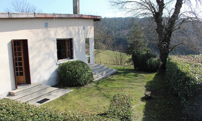 Langogne Casa | Homerez - Casa en Langogne, vista montaña