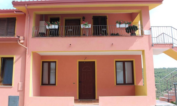 Nughedu Santa Vittoria Apartamento | Homerez - Apartamento en Nughedu Santa Vittoria