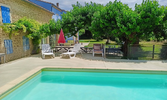 Richerenches Villa | Homerez - Gran villa con piscina en Richerenches