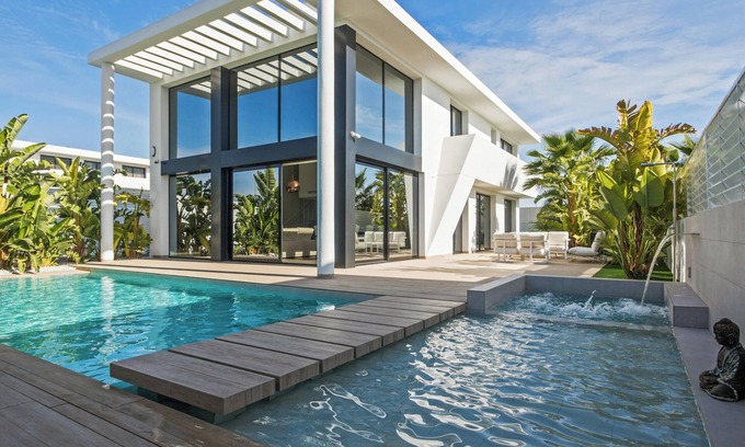 San Fulgencio Villa | Homerez - Villa Lujosa San Fulgencio + Piscina