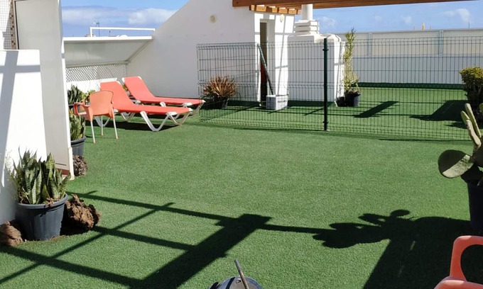 Playa de Arinaga Apartamento | Homerez - Bonito apartamento a 500 m de la playa para 4 pers. en Arinaga
