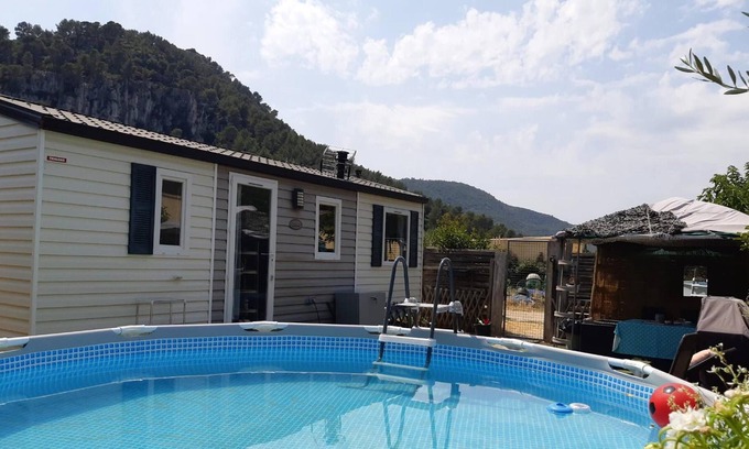 Gemenos Casa | Homerez - Bonito bungaló a 15 km de la playa para 6 pers. con piscina en Gémenos
