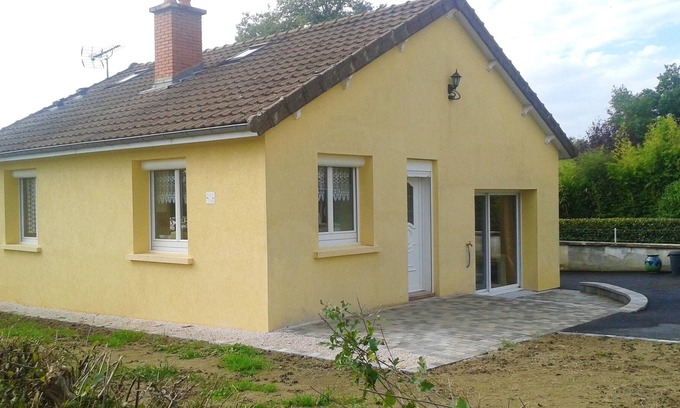 Thil-sur-Arroux Casa | Homerez - Bonita casa para 7 pers. con jardín y terraza en Thil-sur-Arroux
