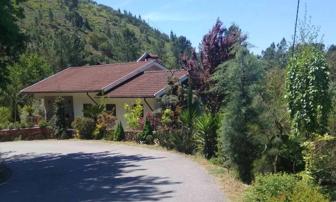 Ponte da Barca Casa | Homerez - Bonita casa para 2 pers. con terraza y balcón en Ponte da Barca