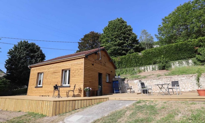 Vernon Casa | Homerez - Nice house for 2 ppl. with terrace at Vernon
