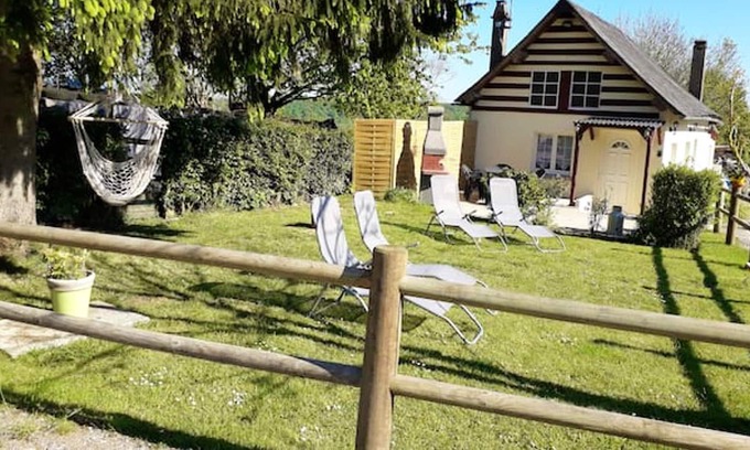 Saint-Leger-aux-Bois Casa | Homerez - Bonita casa para 6 pers. con jardín y terraza en Saint-Léger-aux-Bois