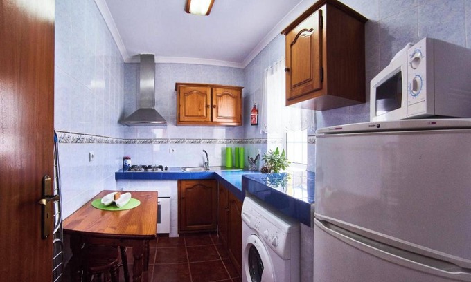 Lajes do Pico Apartamento | Homerez - Apto con vista al mar en Lajes Do Pico