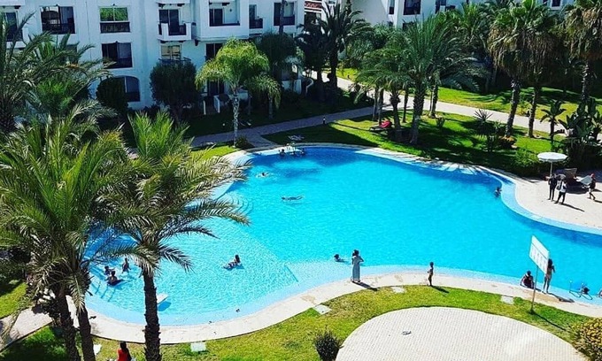 Agadir City Center Apartamento | Homerez - Apartamento para 6 pers. con piscina compartida y balcón en Agadir